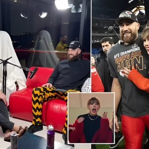 Kelce Brothers SHOCKED Taylor Swift’s fans after New Heights podcast WINS major award.