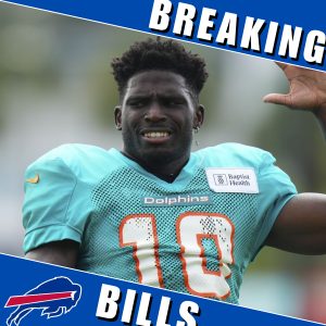 BREAKING NEWS: Tyreek Hill requests trade to Buffalo Bills from Miami Dolphins after missing NFL playoffs. HTX