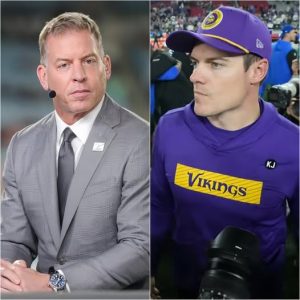 BREAKING: Minnesota Vikings head coach, Kevin O'Connell, has filed a lawsuit against NFL FOX commentator, Troy Aikman, in NFL court, accusing Aikman of making "demeaning and offensive" statements after the game. Kevin O'Connell claims that Troy Aikman's comments caused significant damage to the morale of the Vikings' players. - htx